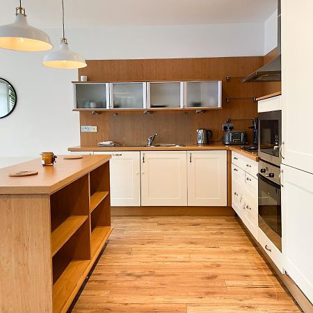 Lovely Two Bed Apartment In Finnieston Glasgow Esterno foto